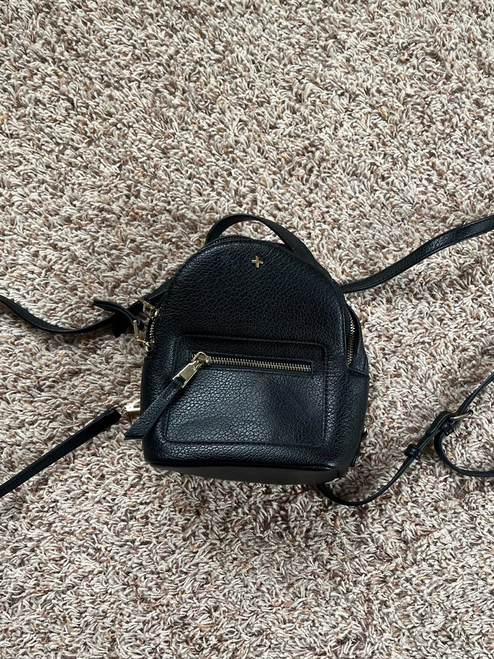 Princess Polly black mini backpack with gold accents🖤